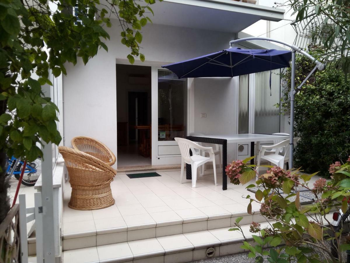 Villa Flora Grado Extérieur photo